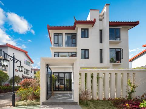 丽江玉龙星河雲宿