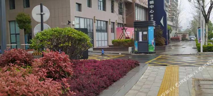 E+电竞公寓(武汉荟聚宜家家居店)图片