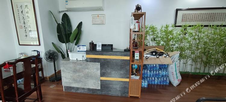 馨艺民宿(万达广场店)图片
