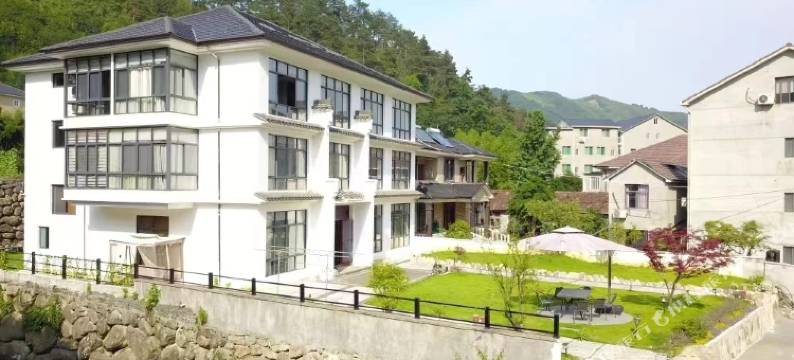 杭州临安留馨聚客民宿图片