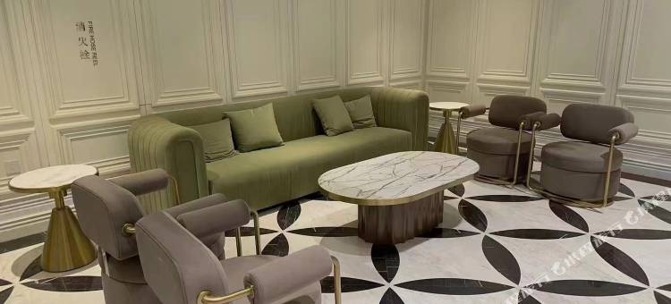 东宁赫本酒店图片