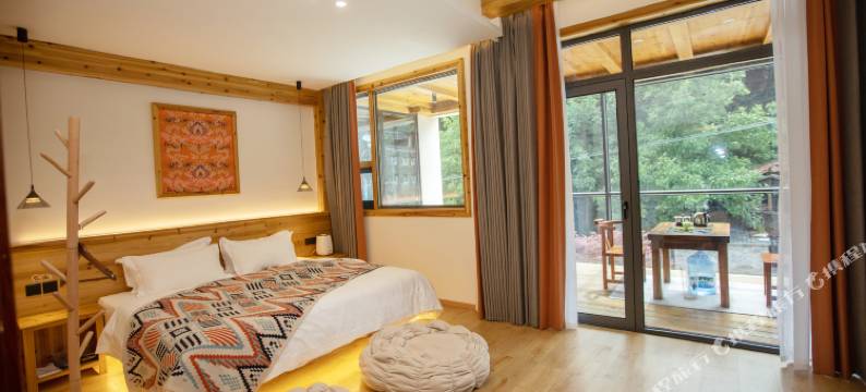 黑水观山墅民宿图片