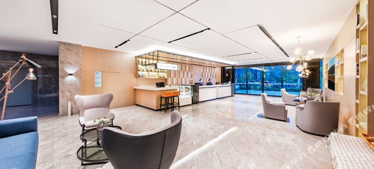 宜尚酒店(香格里拉松赞林寺景区店)图片