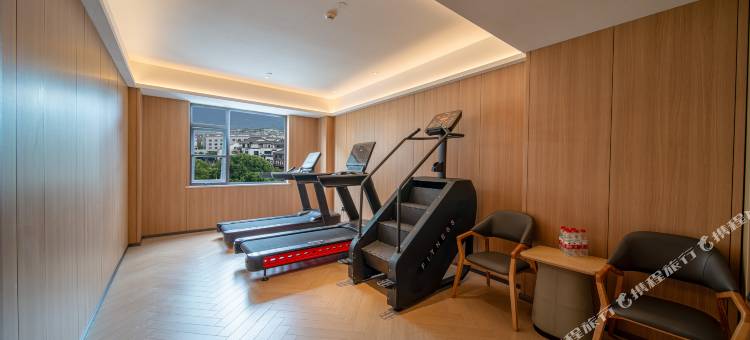 伯爵世家酒店(黄山区北大门店)图片