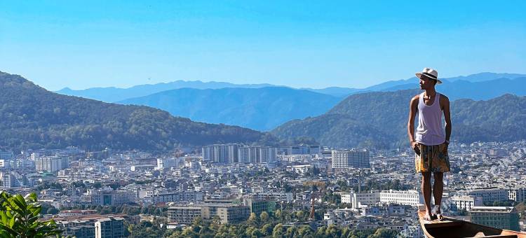 腾冲半山泊岸·温泉隐庐图片