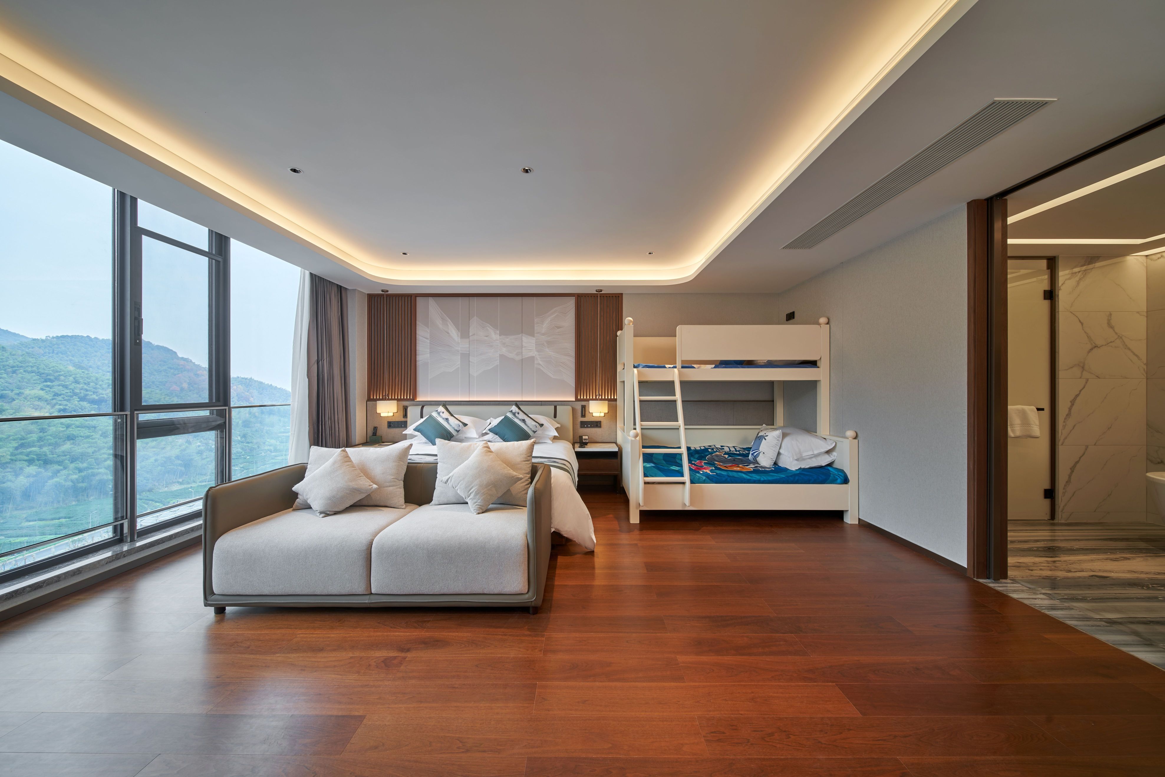 LANDISON RETREAT XIWU HANGZHOU Over view