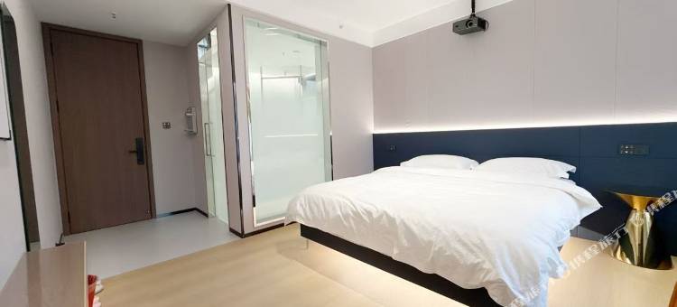 利源艺宿酒店(安阳高铁东站店)图片