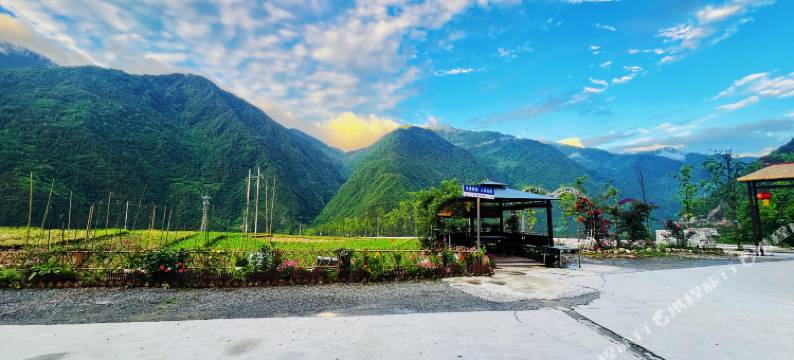 仙境民宿(丙中洛观景台店)图片