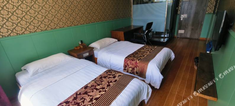 自由空间精品宾馆(青冈县第一中学店)图片