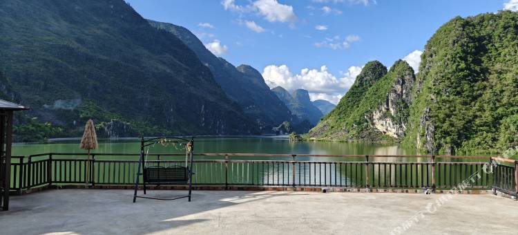 浩坤湖湖岸民宿图片