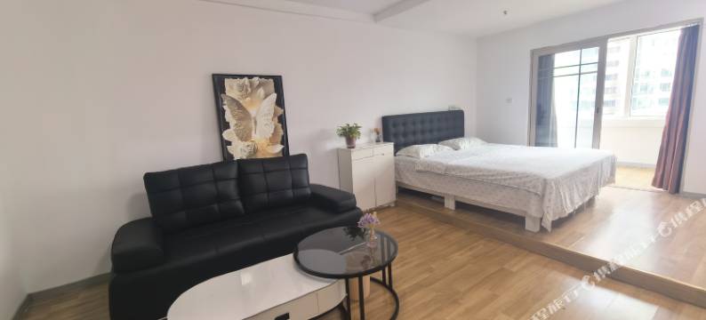 七七情侣公寓(万豪大厦店)图片