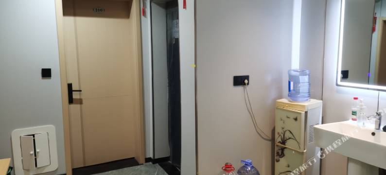 济南鑫芳园宾馆(省立医院店)图片