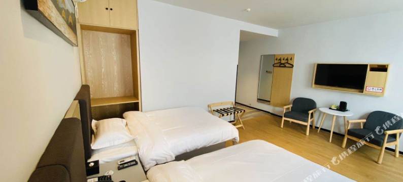 如家睿柏云酒店(天津东丽广场张贵庄地铁站店)图片