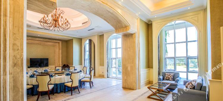 烟台蓝天宾馆(渔人码头景区店)图片