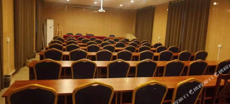 花园酒店(栾川汽车站店)图片