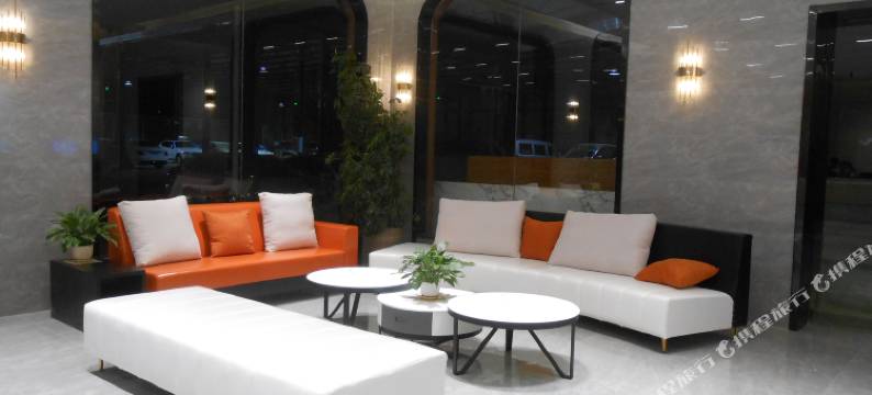 永发酒店(昆明站大商汇店)图片