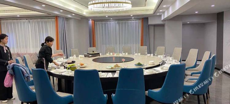 万源穗丰大酒店图片