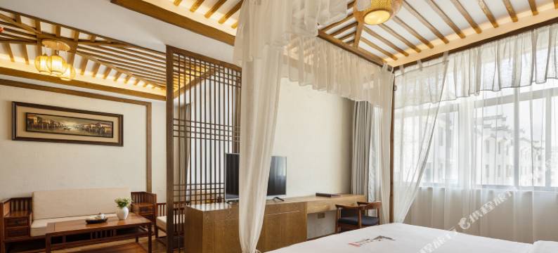 柏宜山城如画精品民宿(婺源高铁站田岭公园店)图片