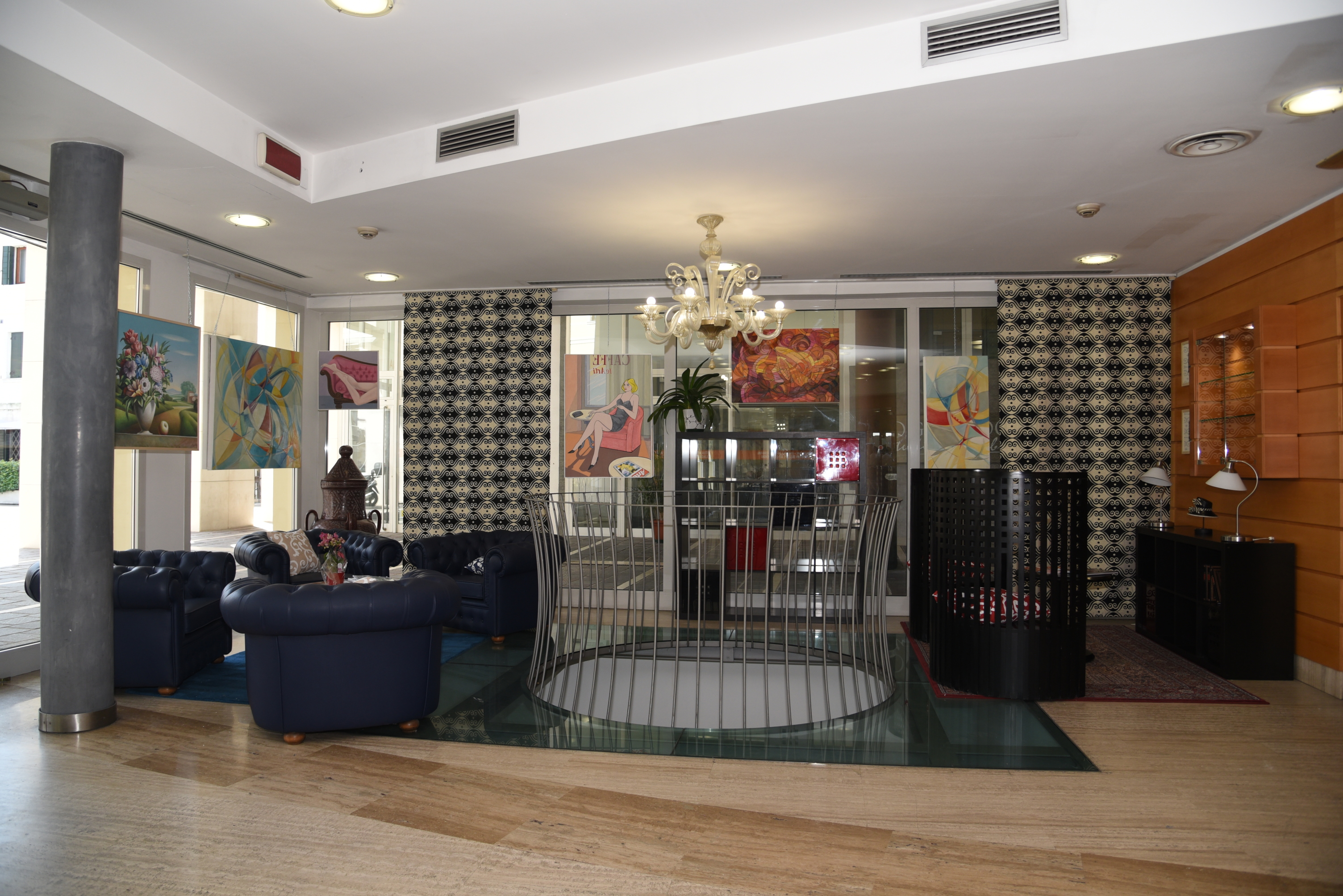 Hotel Duca d'Aosta Over view