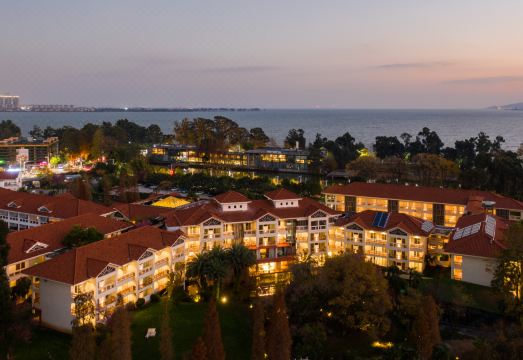 Jianguo HIDDEN Hotel (Kunming Dianchi Haigeng Park)Hotel Overview