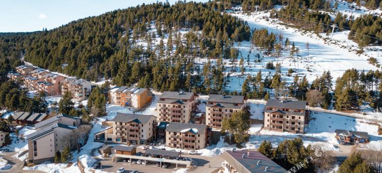 维卡西奥利伊萨德小屋公寓式酒店(Vacancéole - les Chalets de l'Isard)图片