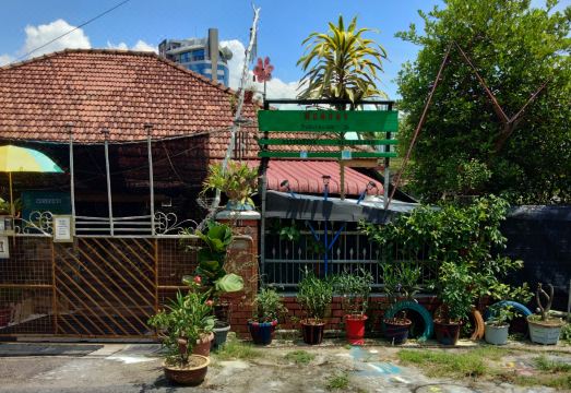 Memory Guesthouse JBHotel Overview