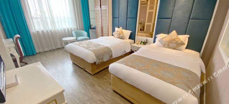 金叶·景盛酒店(乐山高铁站嘉兴路美食街店)图片