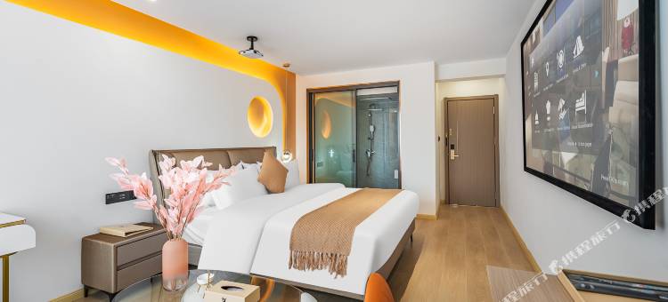 楚雄骅烨影视酒店(彝海公园店)图片