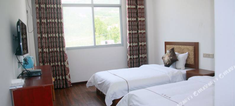 恩施大峡谷土家小院图片