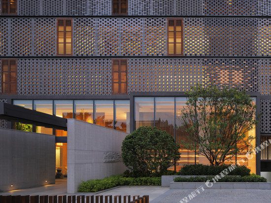 佛山蓝舍设计师民宿(顺德逢简水乡店)