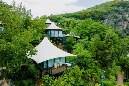 2016弥勒可邑·帐篷度假酒店位于云南省红河州弥勒市可邑小镇景区内