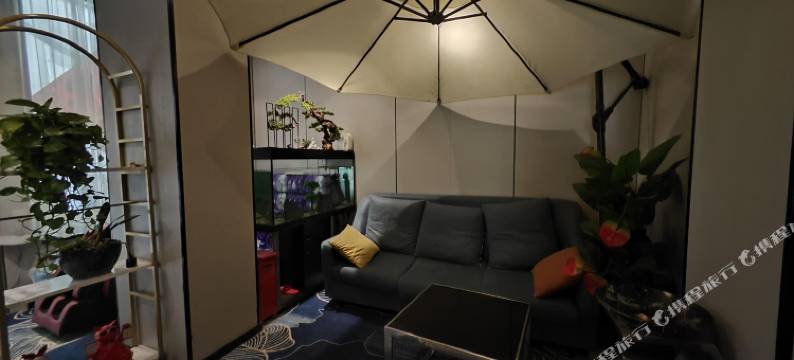 七禧轻居酒店(省体育中心店)图片