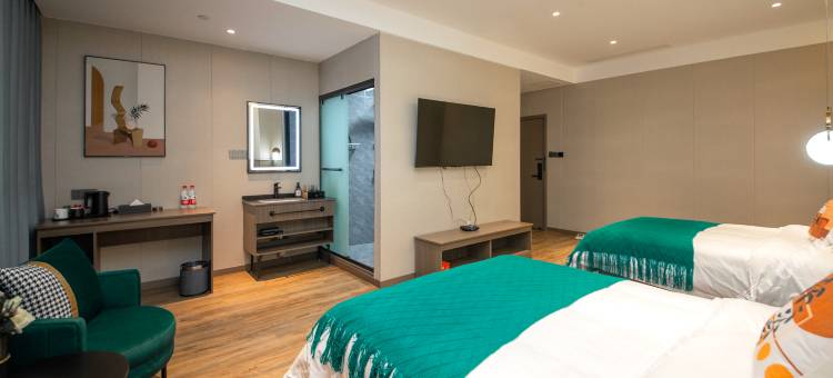 乐驿假日酒店(平顶山开源路步行街店)图片