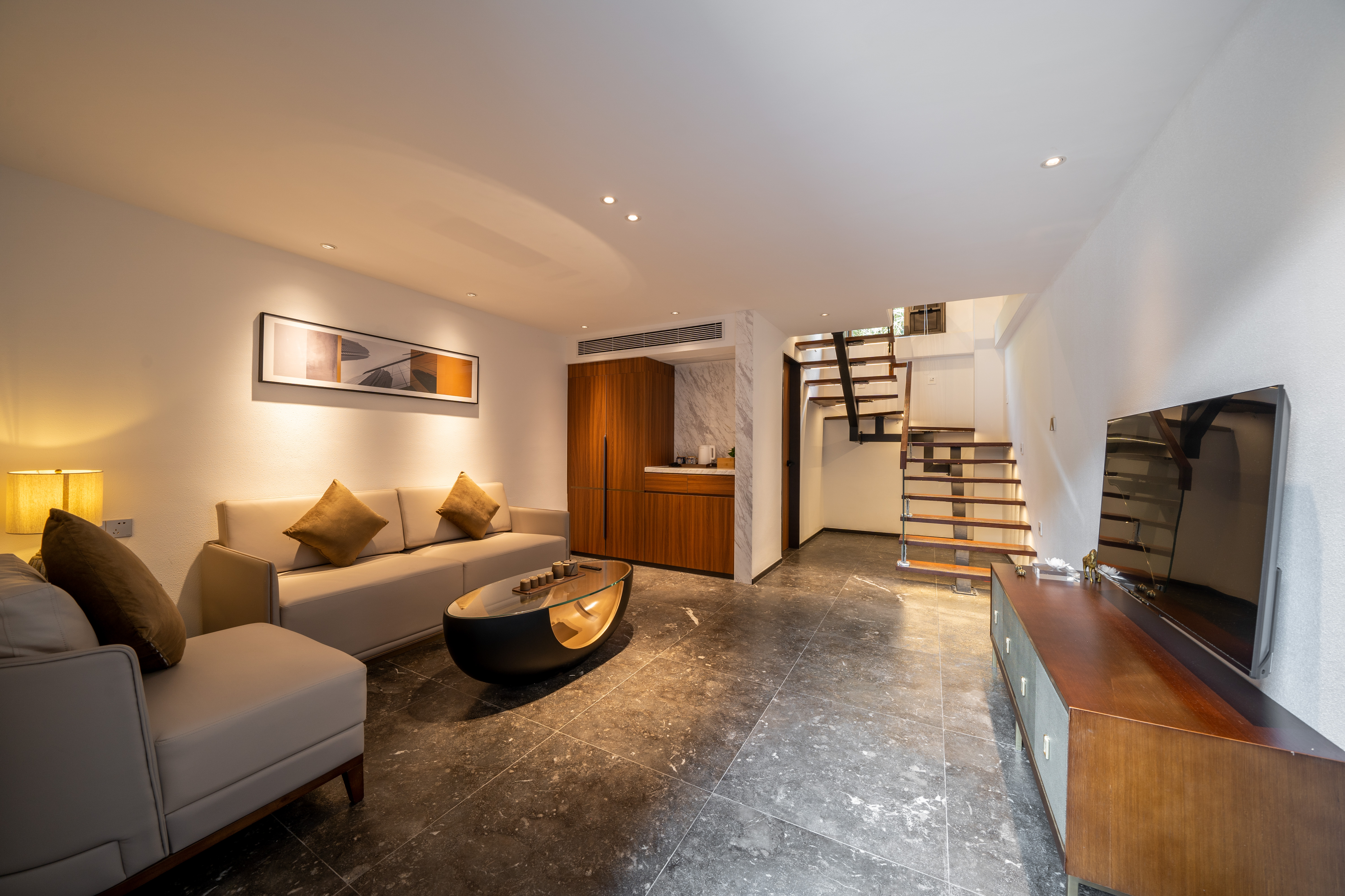 Floral Hotel·Yinlu hotel  (Huitong Ancient Village Shop, Tangjiawan Town, Zhuhai) Over view