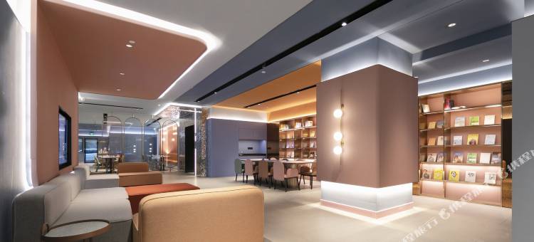 汉庭酒店(武汉大学街道口地铁站店)图片