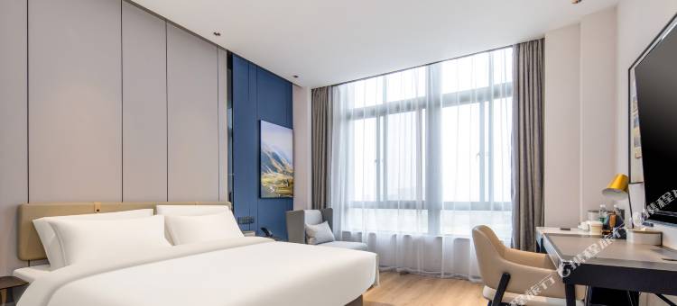 湖州吴兴东部新城亚朵酒店图片