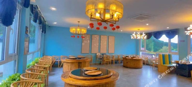 天津山顶的院子民宿图片