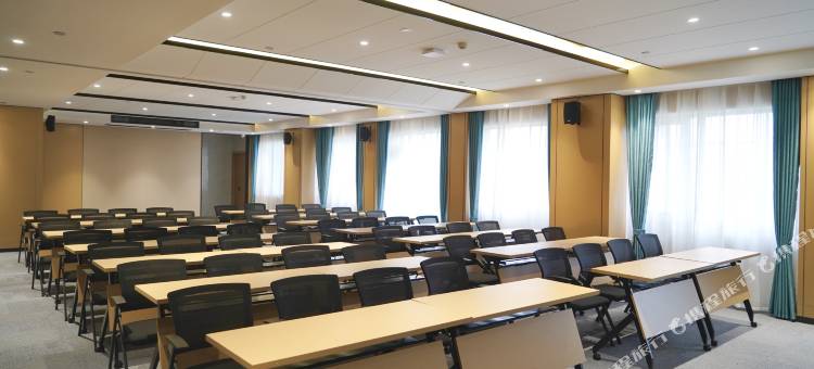 南京博物院航空航天大学亚朵酒店图片