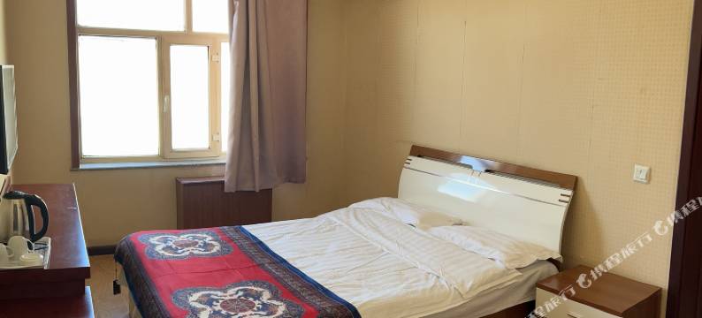 额济纳旗杰隆宾馆图片