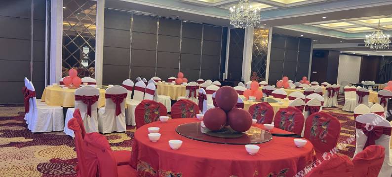 玉杉国际酒店图片