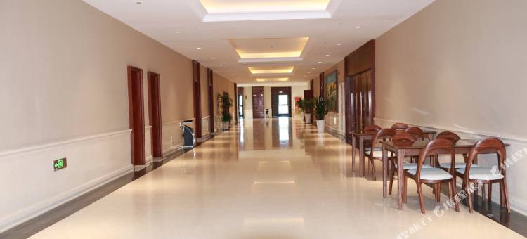 金塔金胡杨大酒店图片