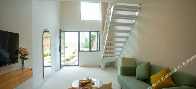 涠洲岛隐逸珊瑚石海边民宿(贝壳沙滩盛塘天主教堂店)图片