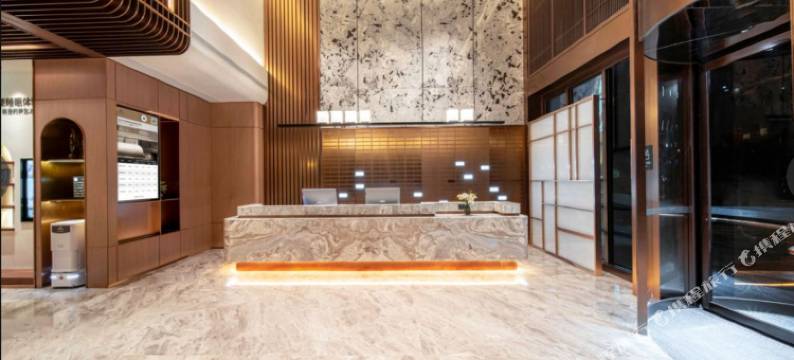 郑州中原福塔航海东路亚朵酒店图片