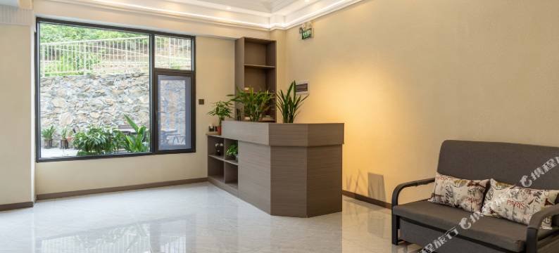 泸定云雅民宿(大渡河店)图片