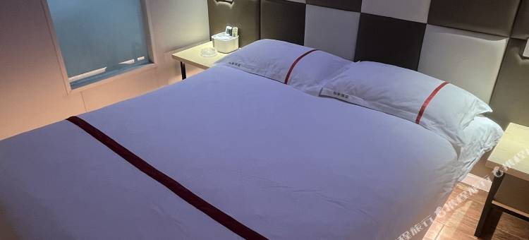 上海如泰酒店(顾村公园店)图片