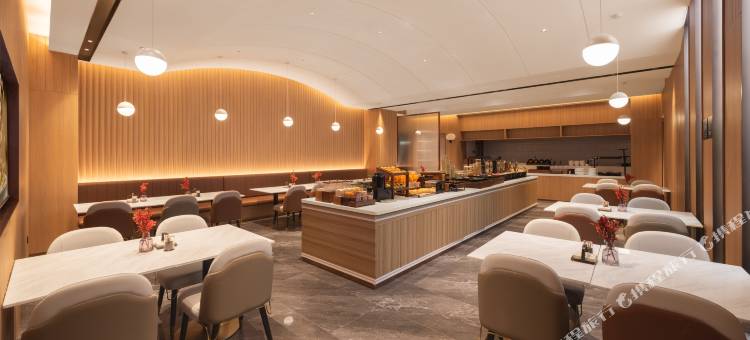 北京新国展友谊医院亚朵酒店图片