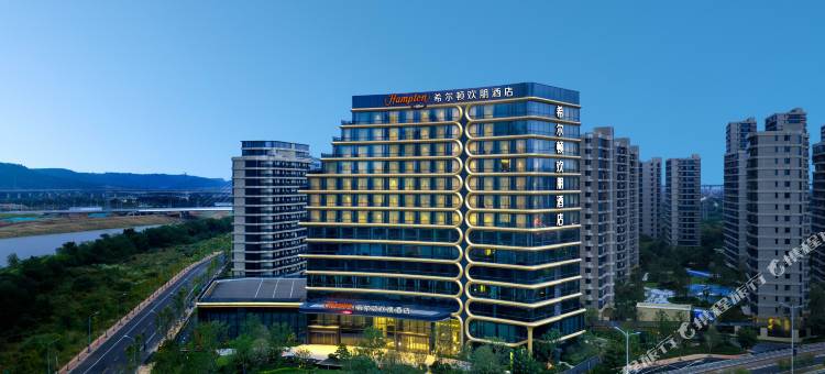 嵊州希尔顿欢朋酒店图片