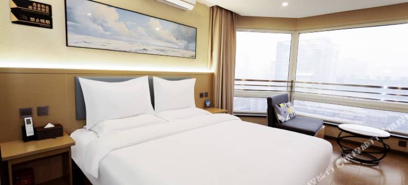 朗亭民宿(西安大雁塔店)图片