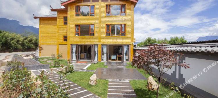 泸沽湖碧云居观云客栈(蒗放码头店)图片