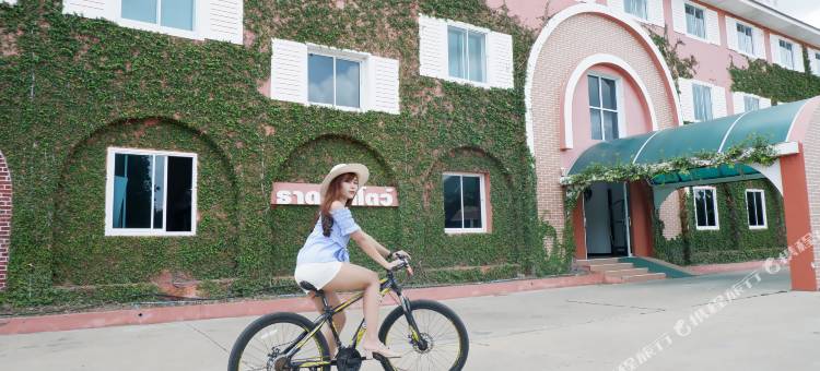 塔达城堡酒店(Thada Chateau Hotel)图片